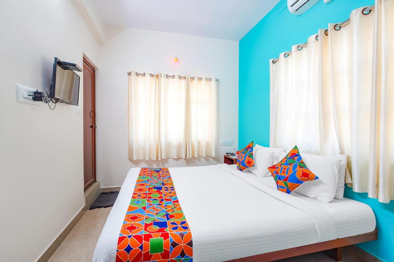 Fabexpress Manyu Inn - Nr Haralur Road Бангалор Екстериор снимка
