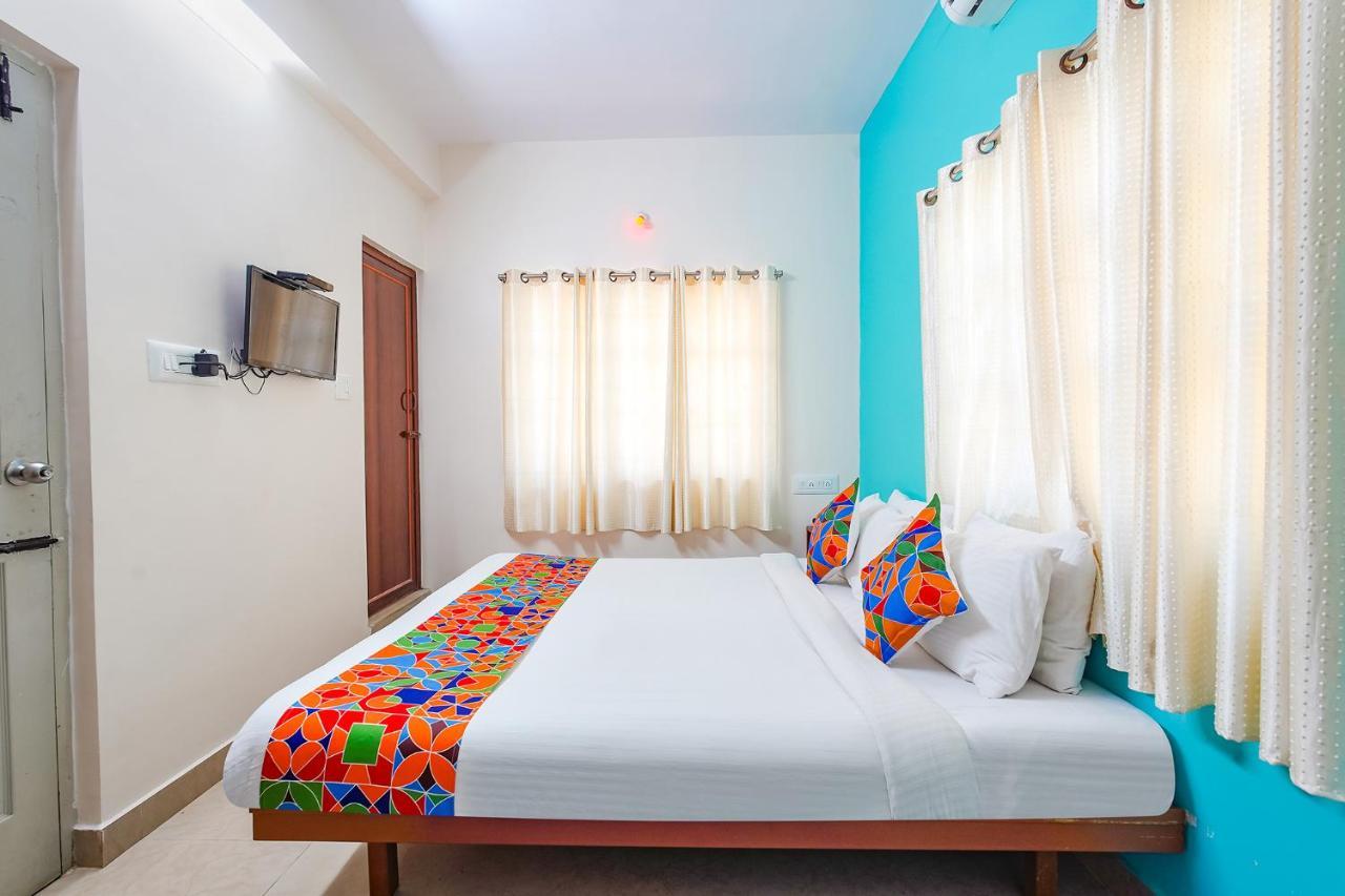 Fabexpress Manyu Inn - Nr Haralur Road Бангалор Екстериор снимка
