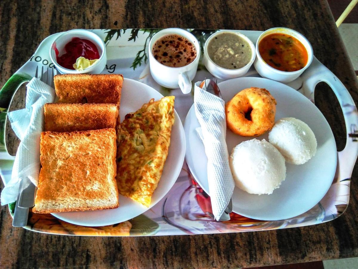 Fabexpress Manyu Inn - Nr Haralur Road Бангалор Екстериор снимка